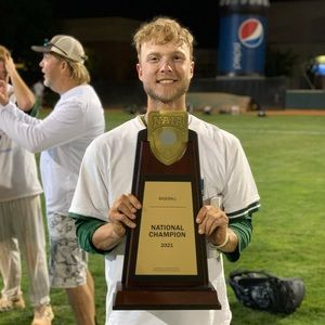 Meet your Posher, Gavin